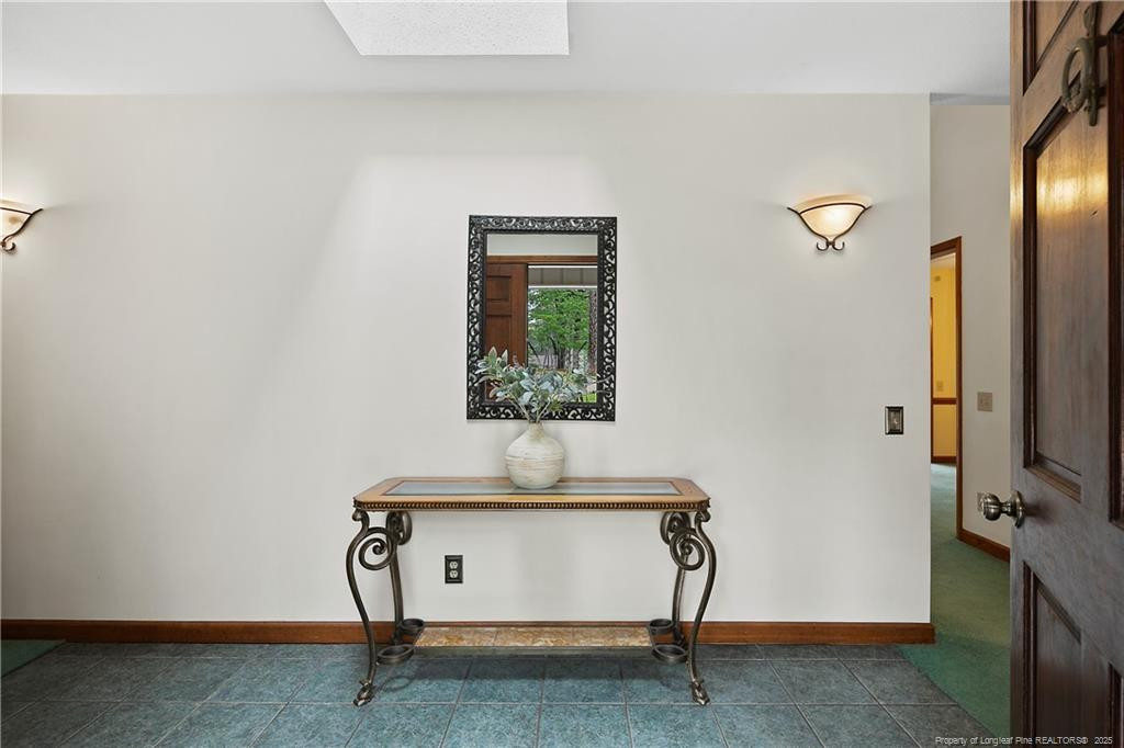 38 EAST LNDG