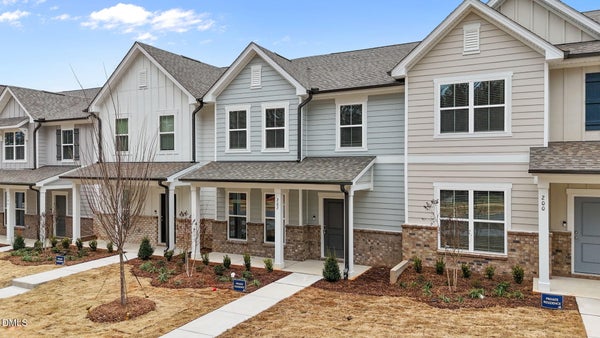 202 FOSTERTON COTTAGE WAY, RALEIGH, NC 27603 - Image be74151ebb9588c730cbb8557a3bc41d/1779200630