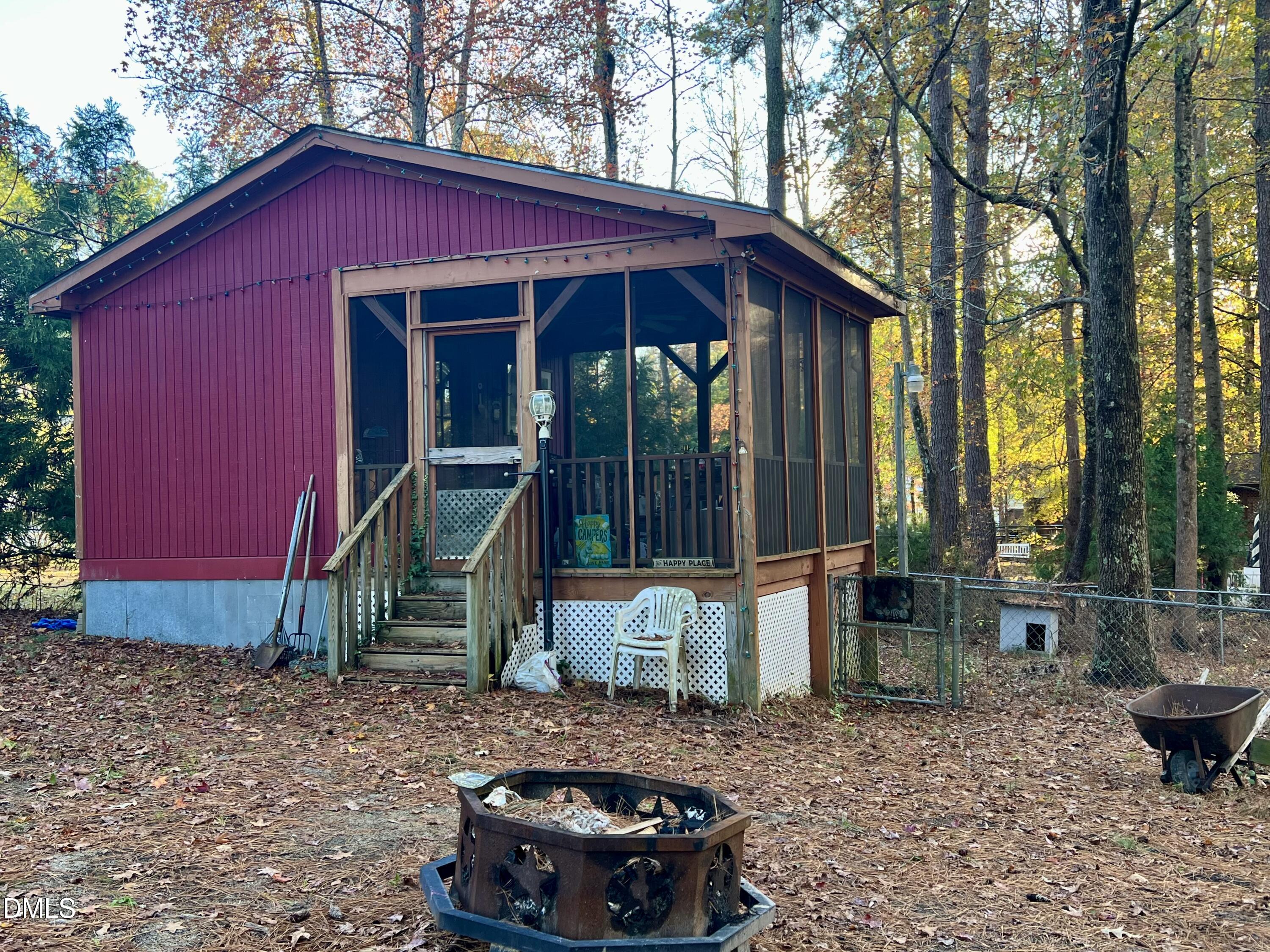 1499 1501 Sagamore Drive