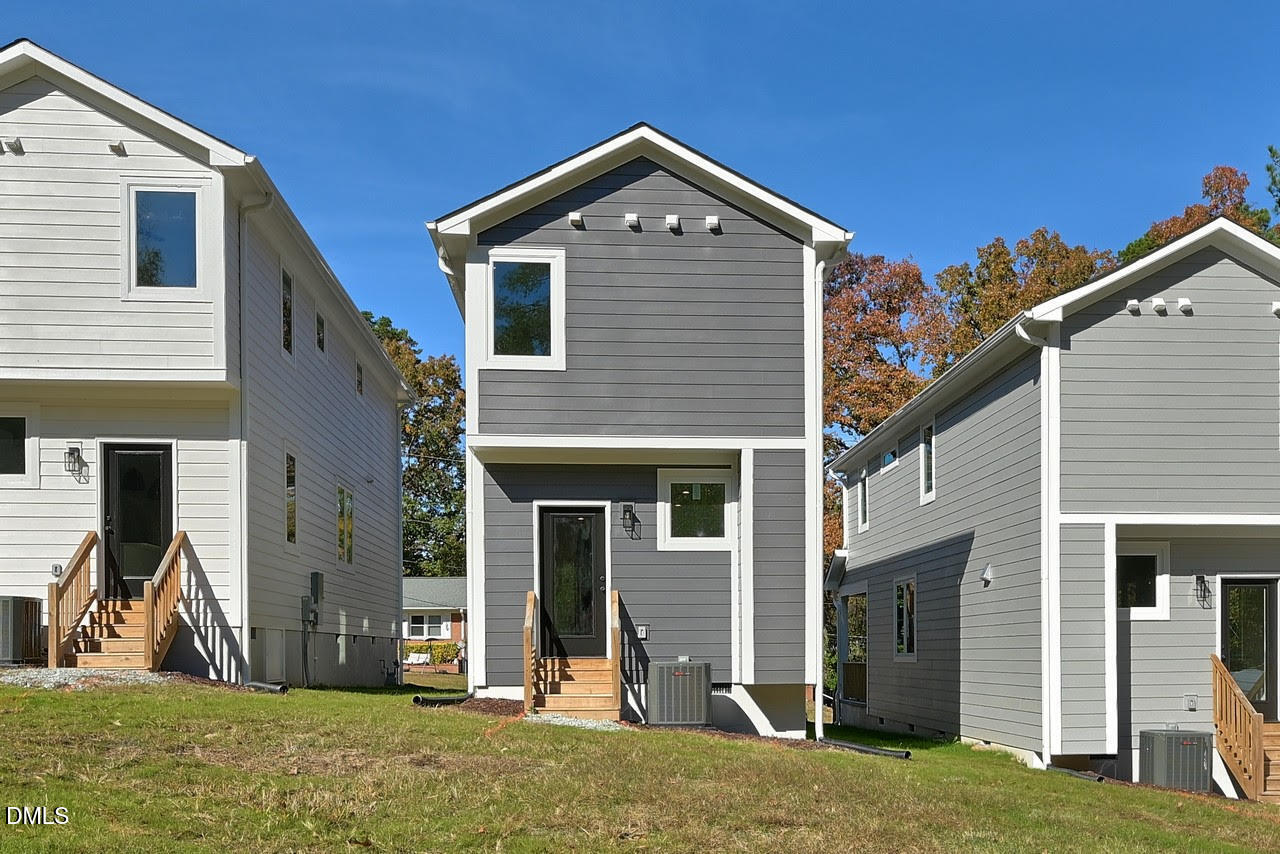 Durham, North Carolina 27703, United States, 3 Bedrooms Bedrooms, ,3 BathroomsBathrooms,Residential,Active,246088