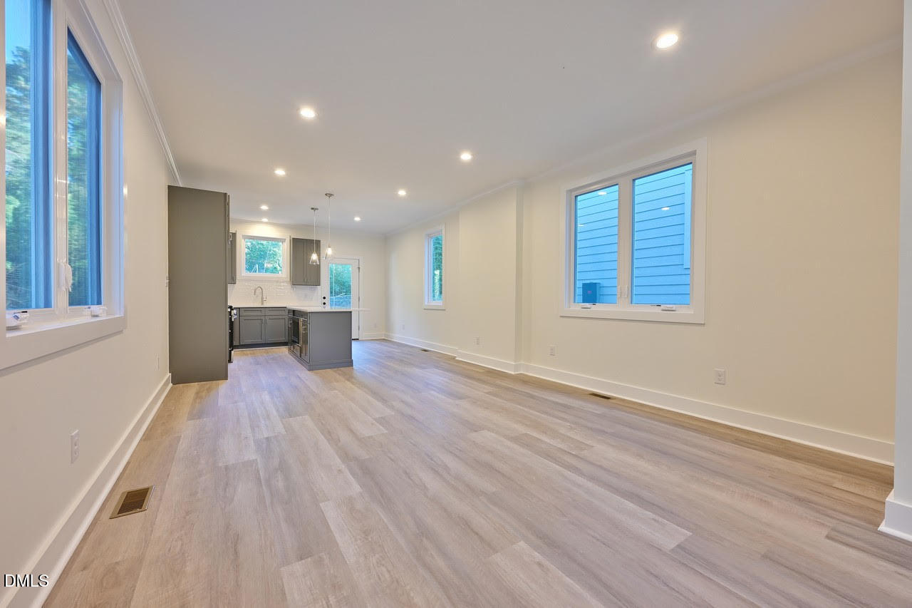 Durham, North Carolina 27703, United States, 3 Bedrooms Bedrooms, ,3 BathroomsBathrooms,Residential,Active,246088