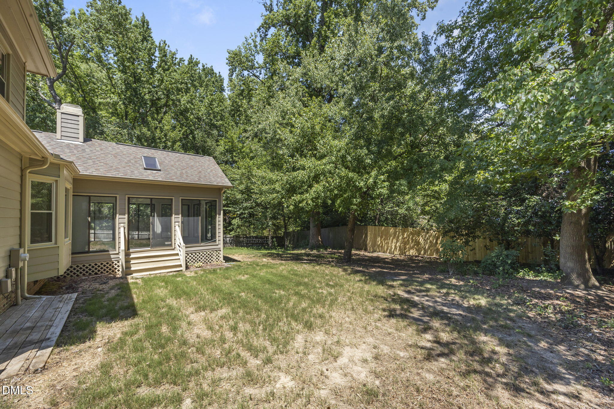 1002 Fair Oaks Lane