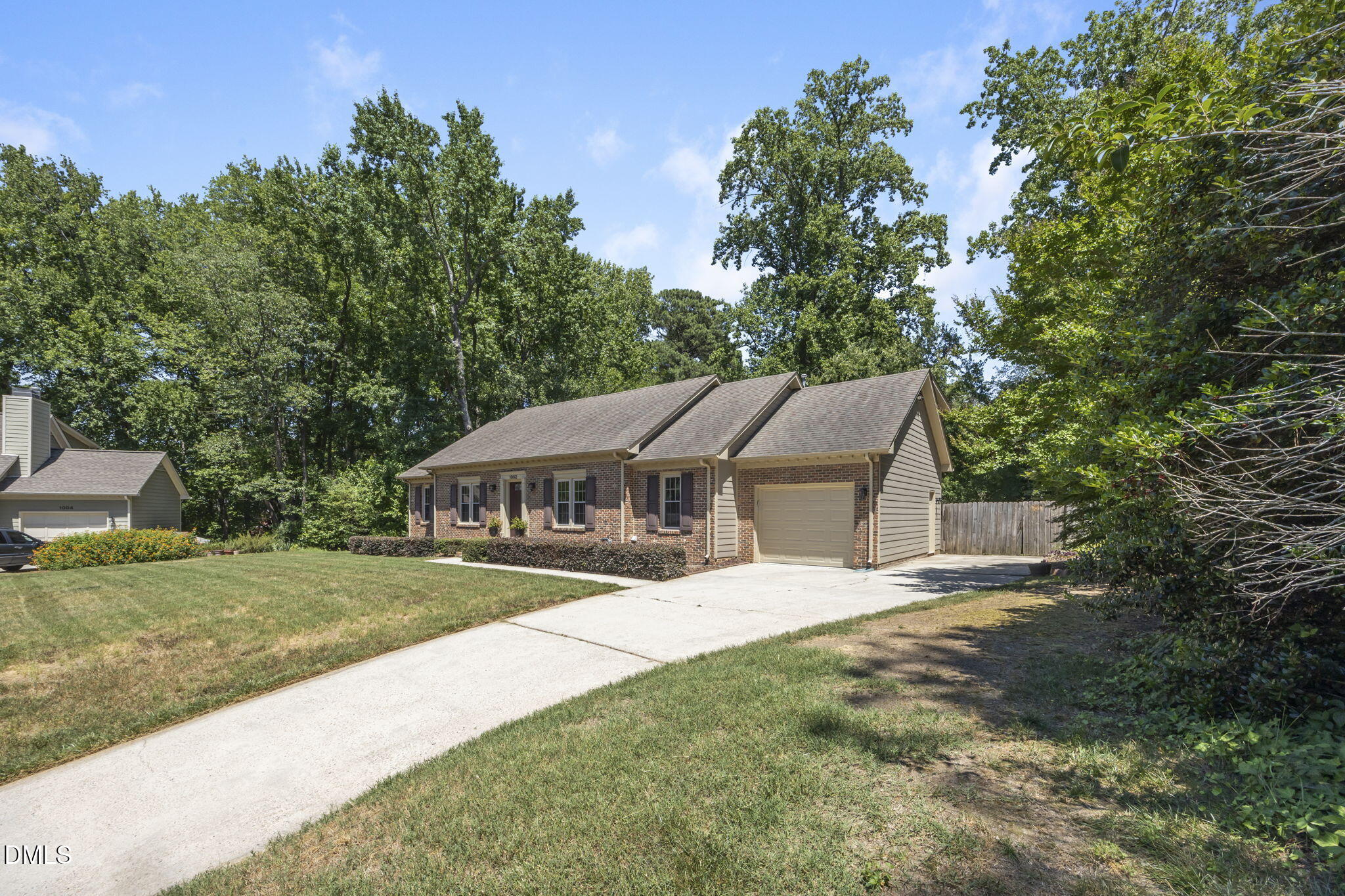 1002 Fair Oaks Lane