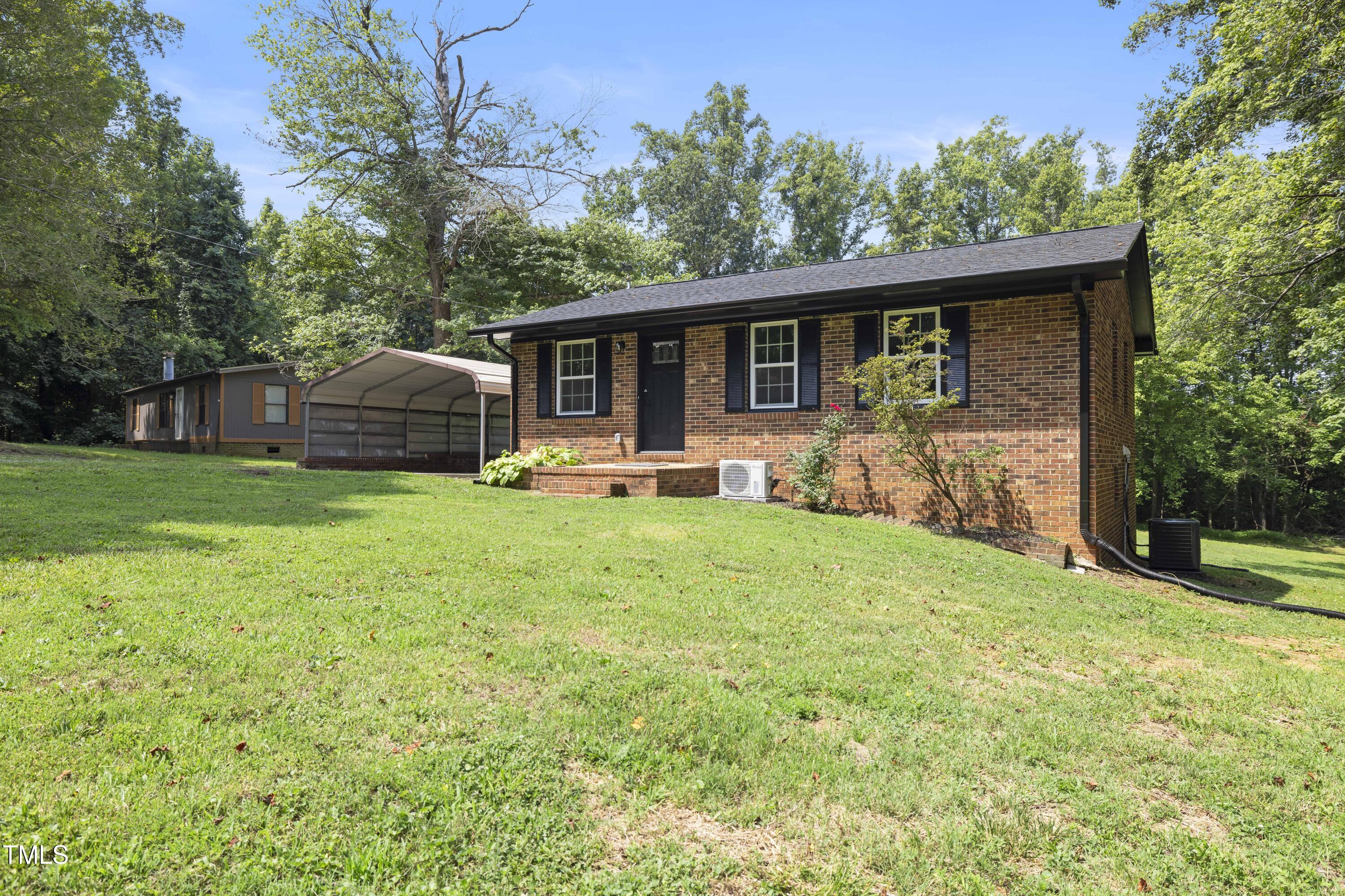 437 Woodsdale Road