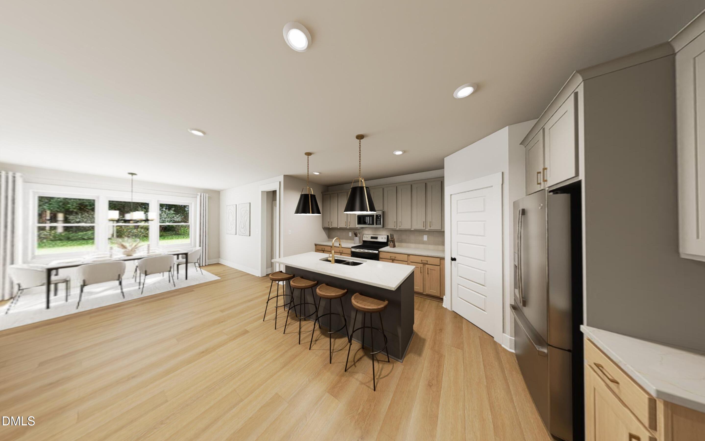 1005 Pinhook Lane