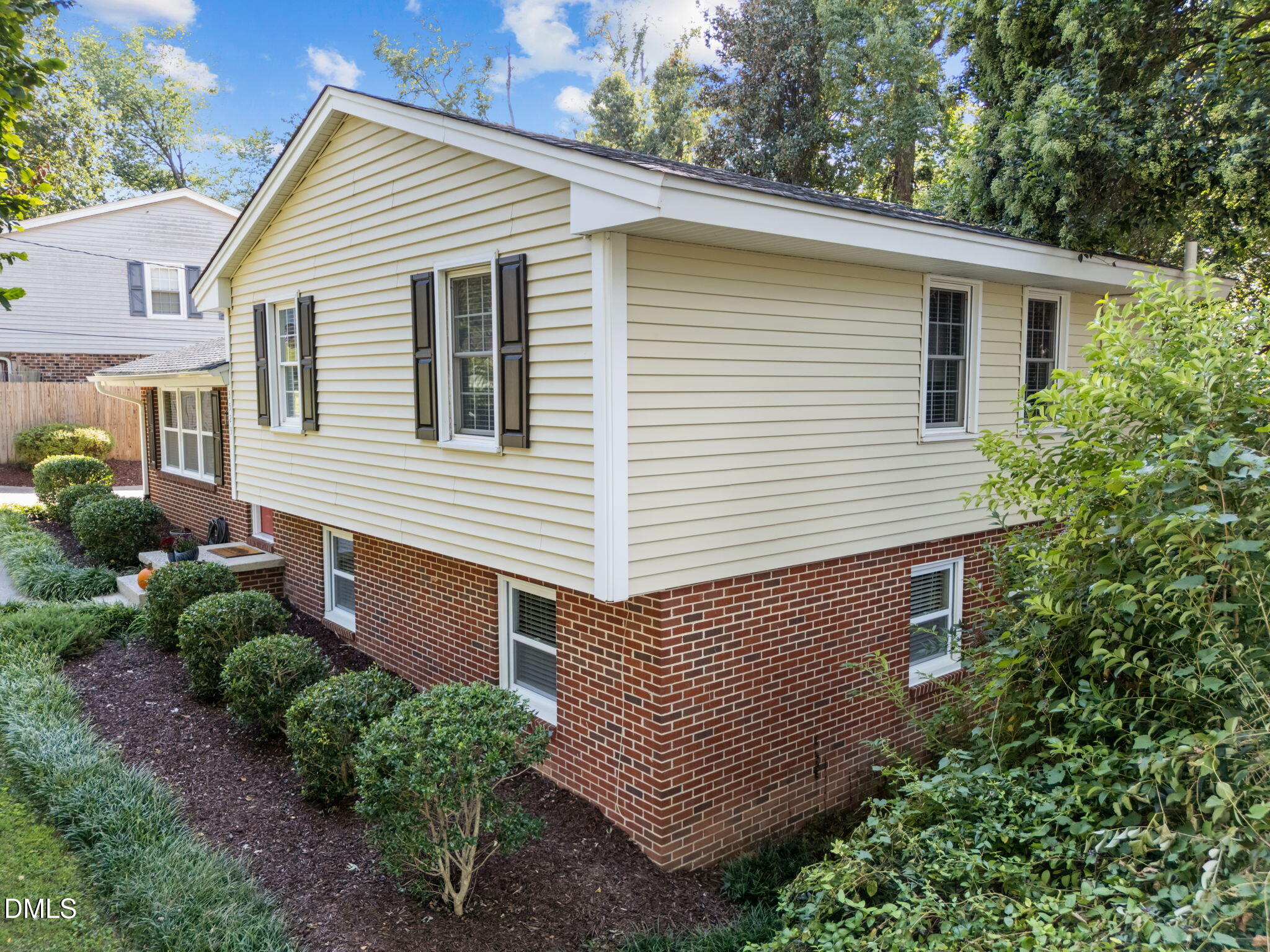 3523 Brentwood Road