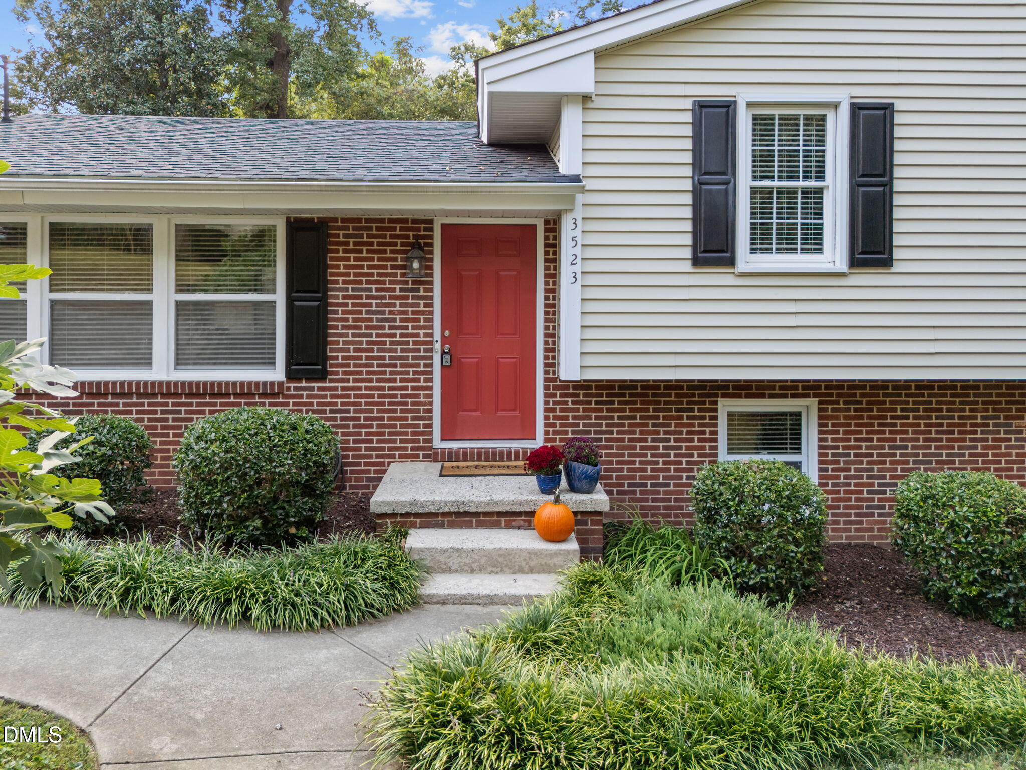 3523 Brentwood Road