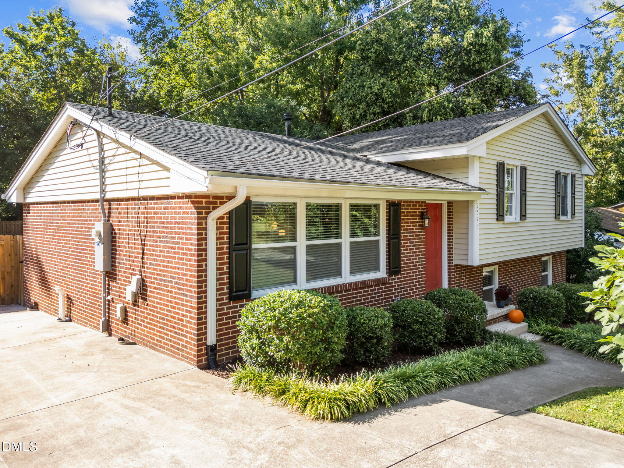3523 Brentwood Road