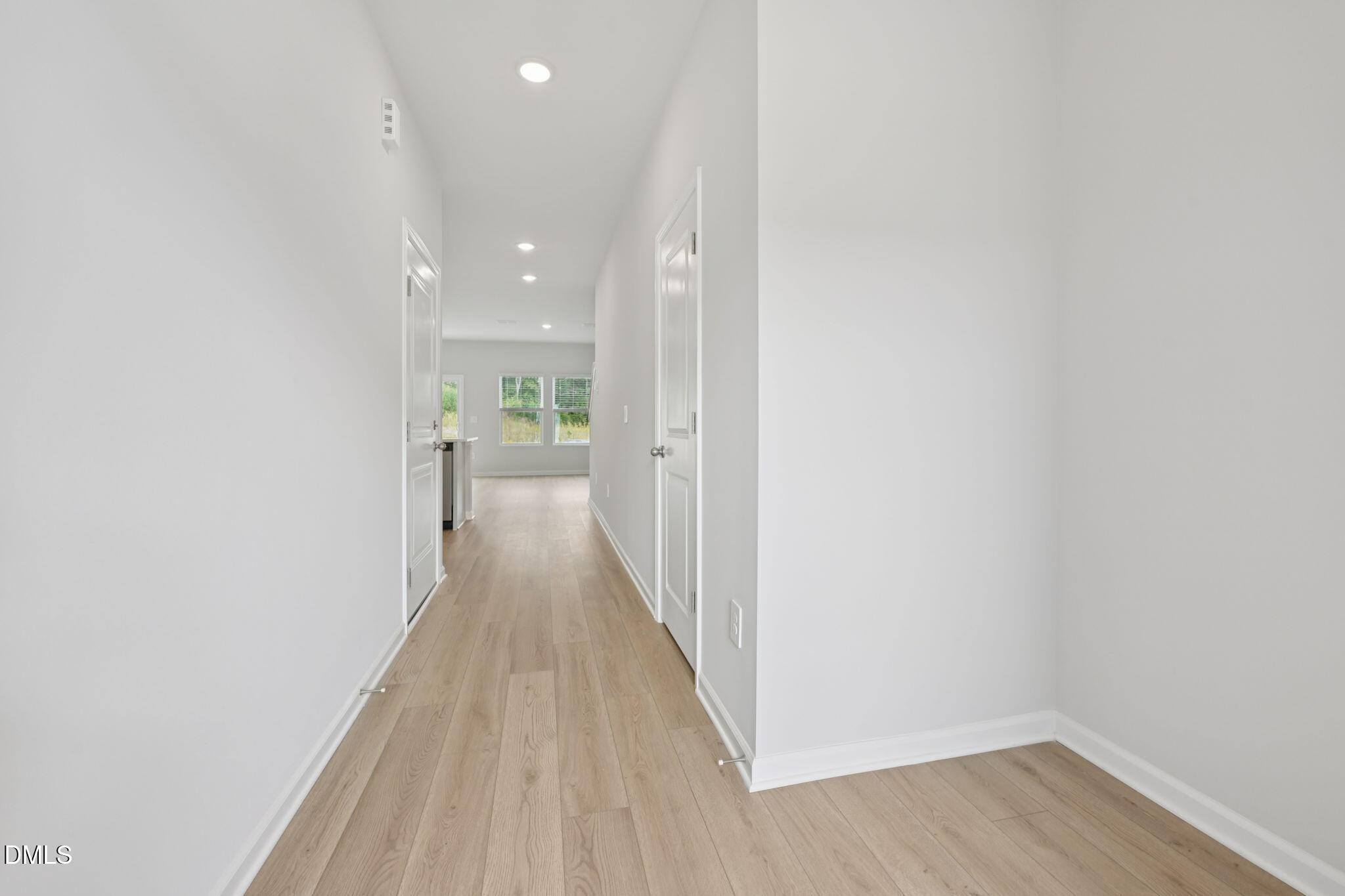926 Broadleaf Trace