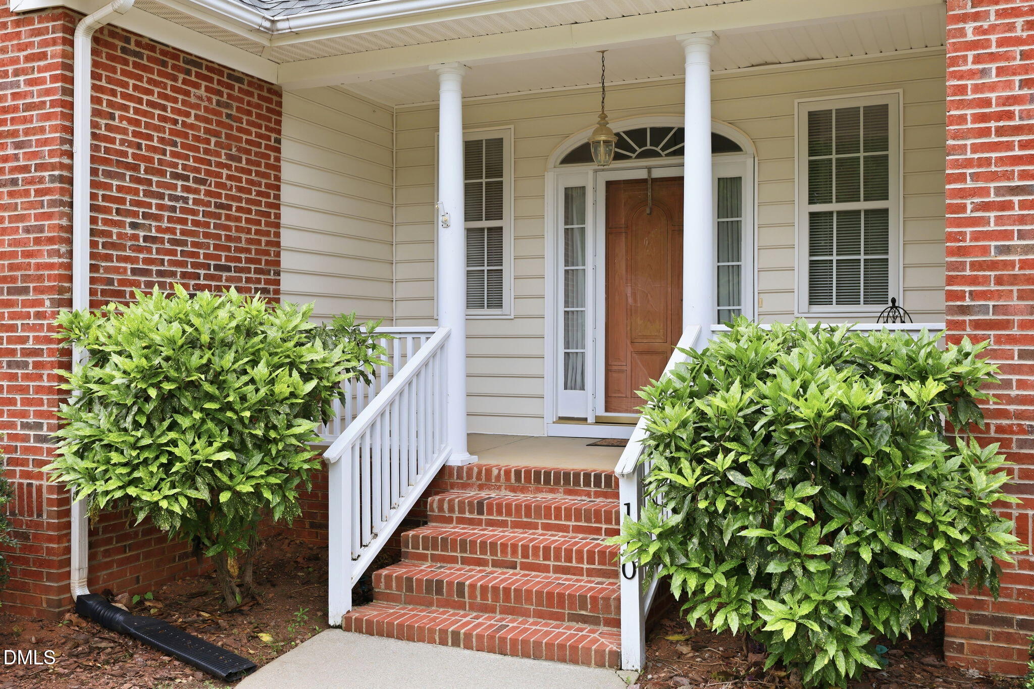 110 Canter Gable Place