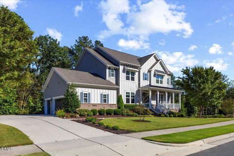 716 Peninsula Forest Place Cary NC 27519