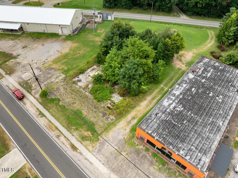 1558 Main Street