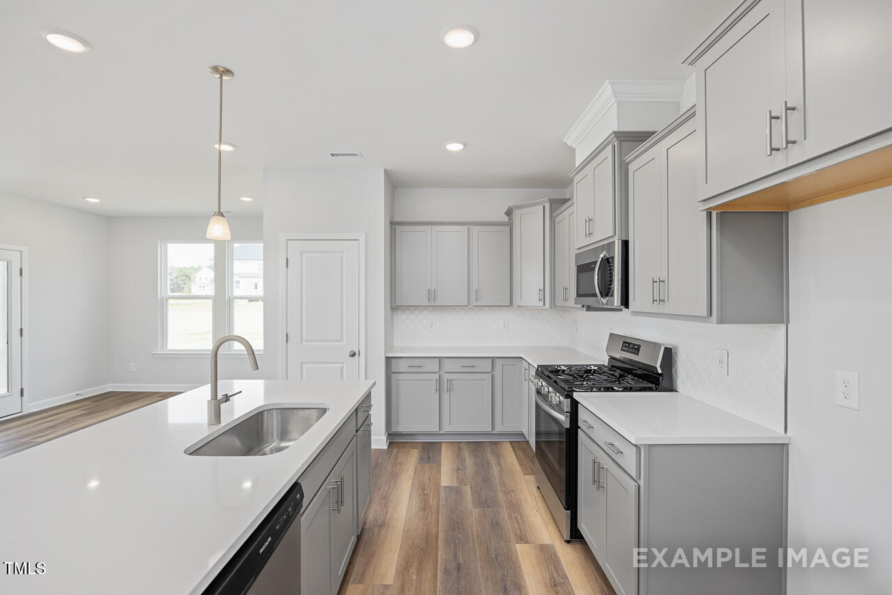 324 Longleaf Glen Court