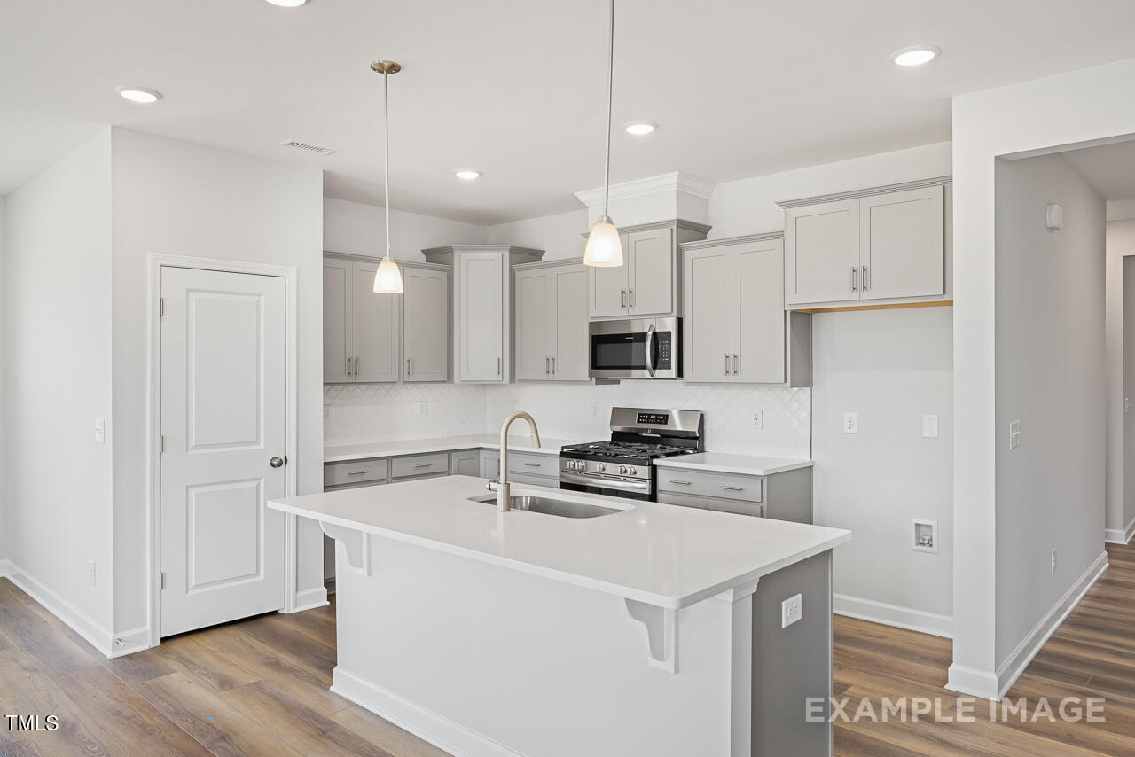 324 Longleaf Glen Court