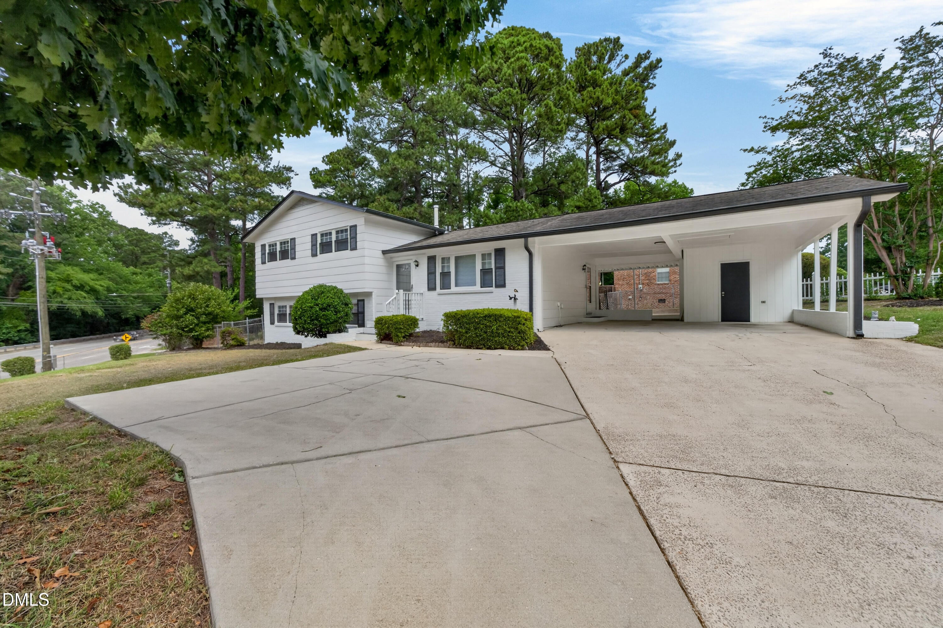 2106 Southgate Drive