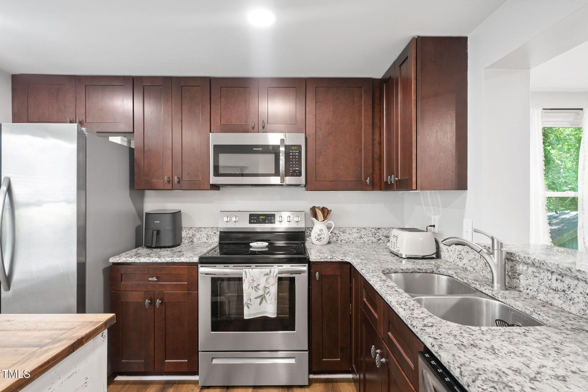 7286 Shellburne Drive