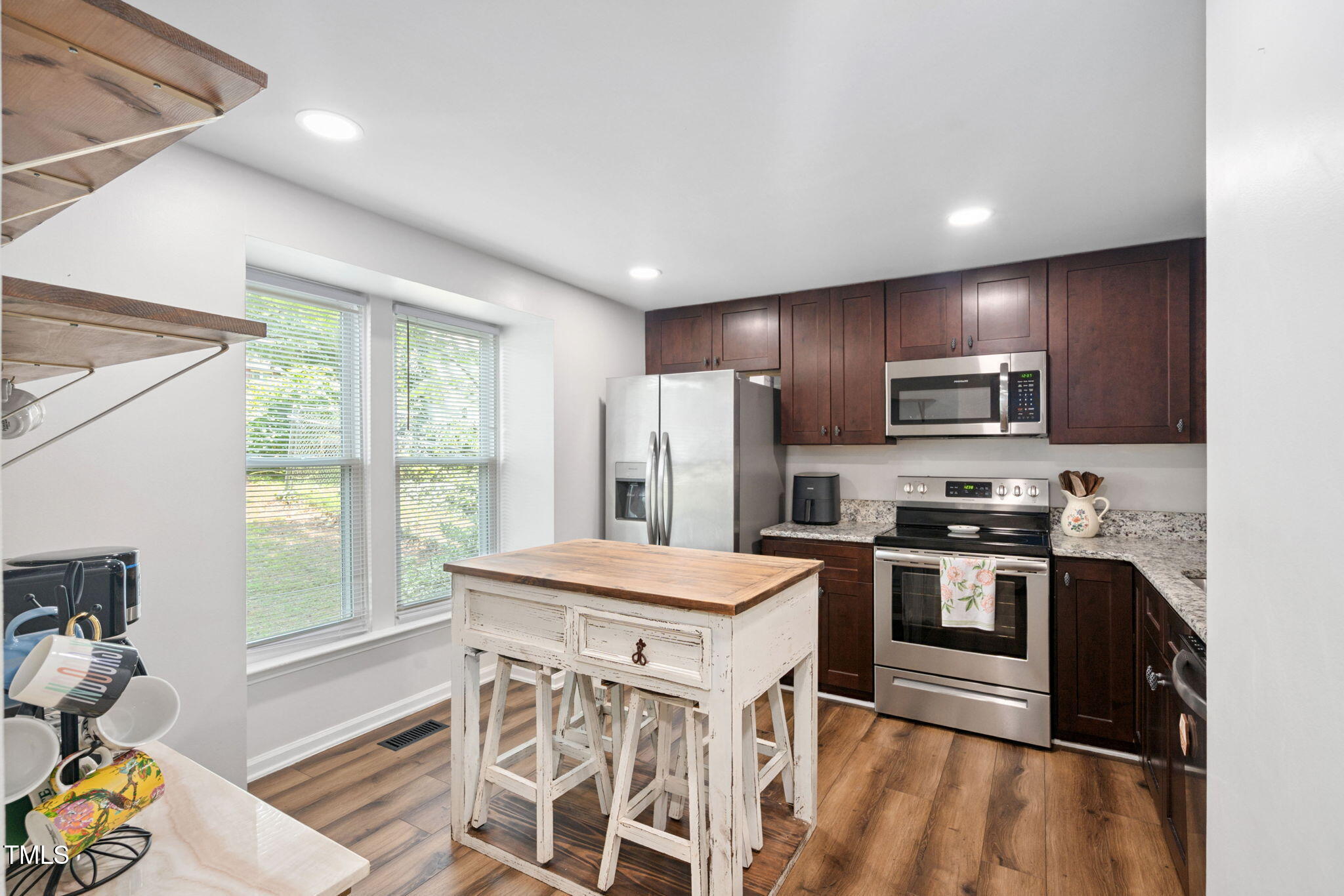 7286 Shellburne Drive