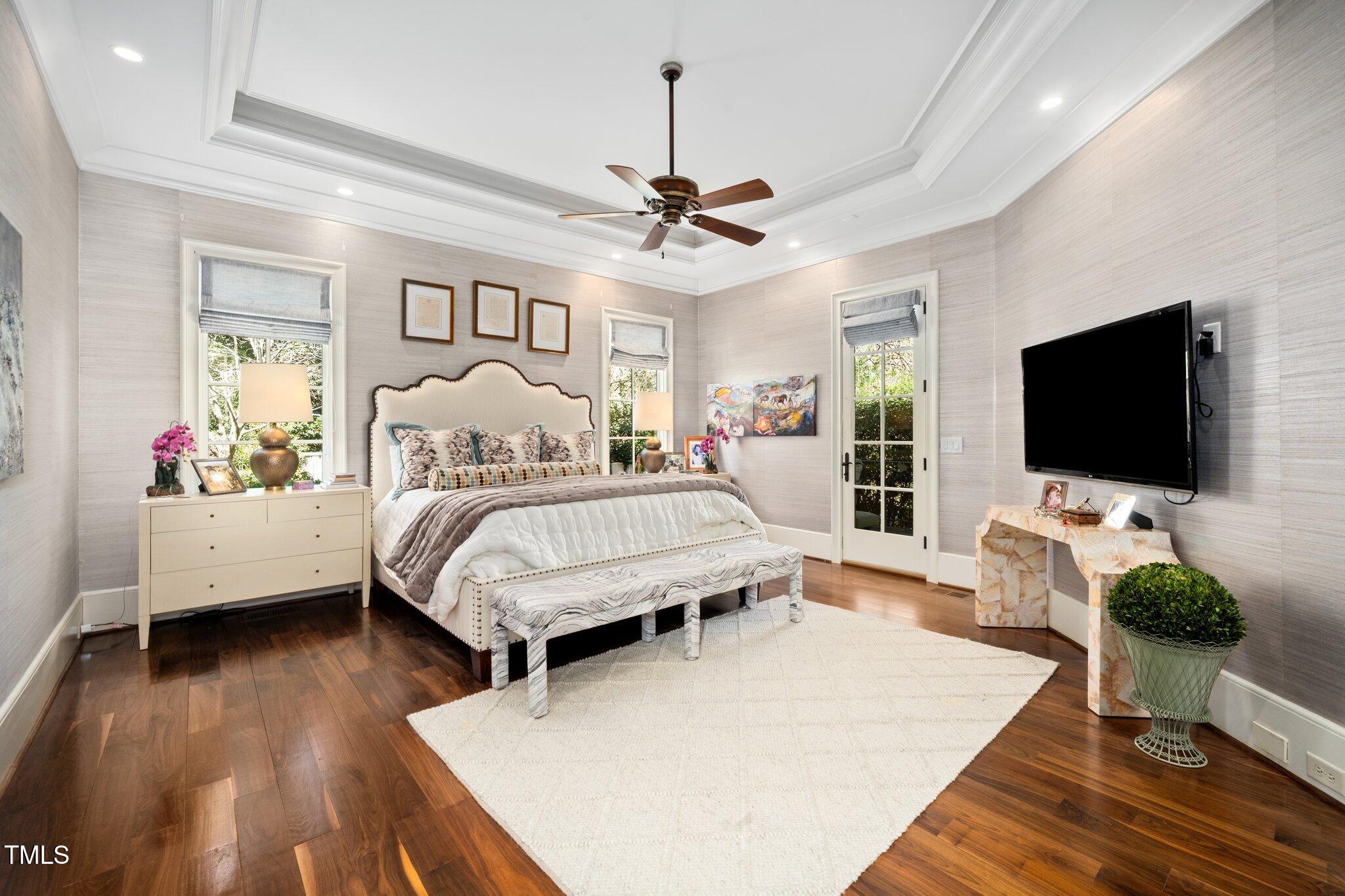 Raleigh, North Carolina 27608, United States, 5 Bedrooms Bedrooms, ,6 BathroomsBathrooms,Residential,Active,97570