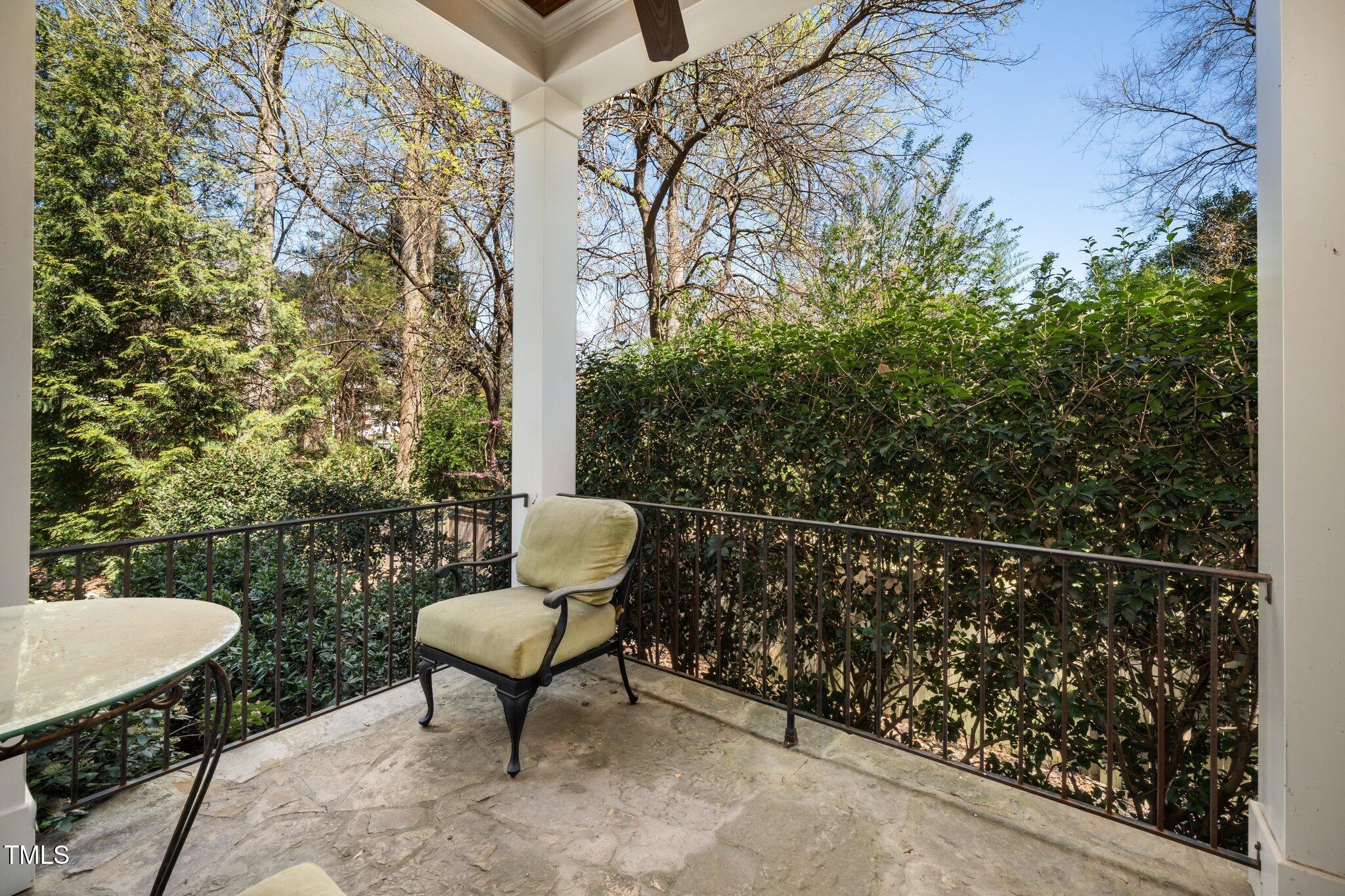 Raleigh, North Carolina 27608, United States, 5 Bedrooms Bedrooms, ,6 BathroomsBathrooms,Residential,Active,97570