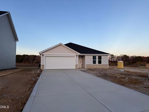 31 E Emily Gardens Drive Selma NC 27576