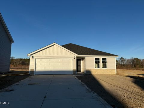 31 E Emily Gardens Drive Selma NC 27576