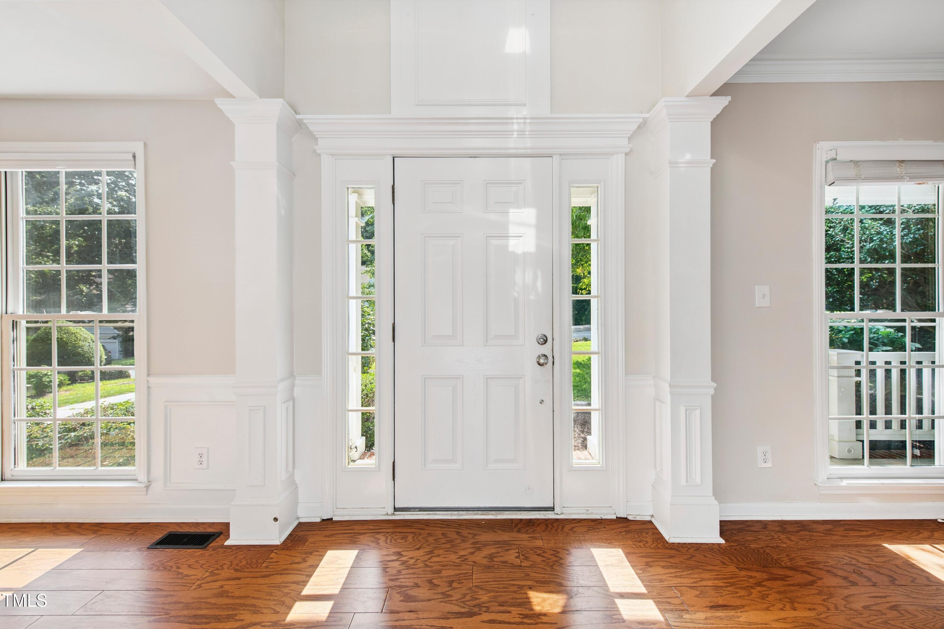 809 Green Passage Lane