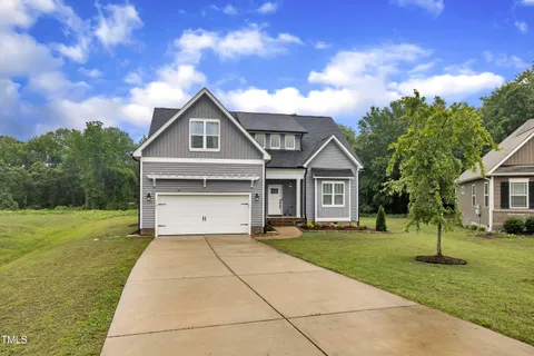 MLS: 10096281