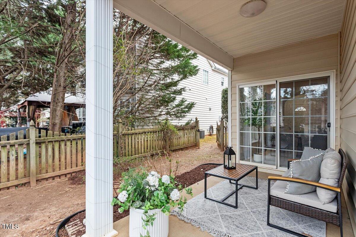 8412 Lunar Stone Place