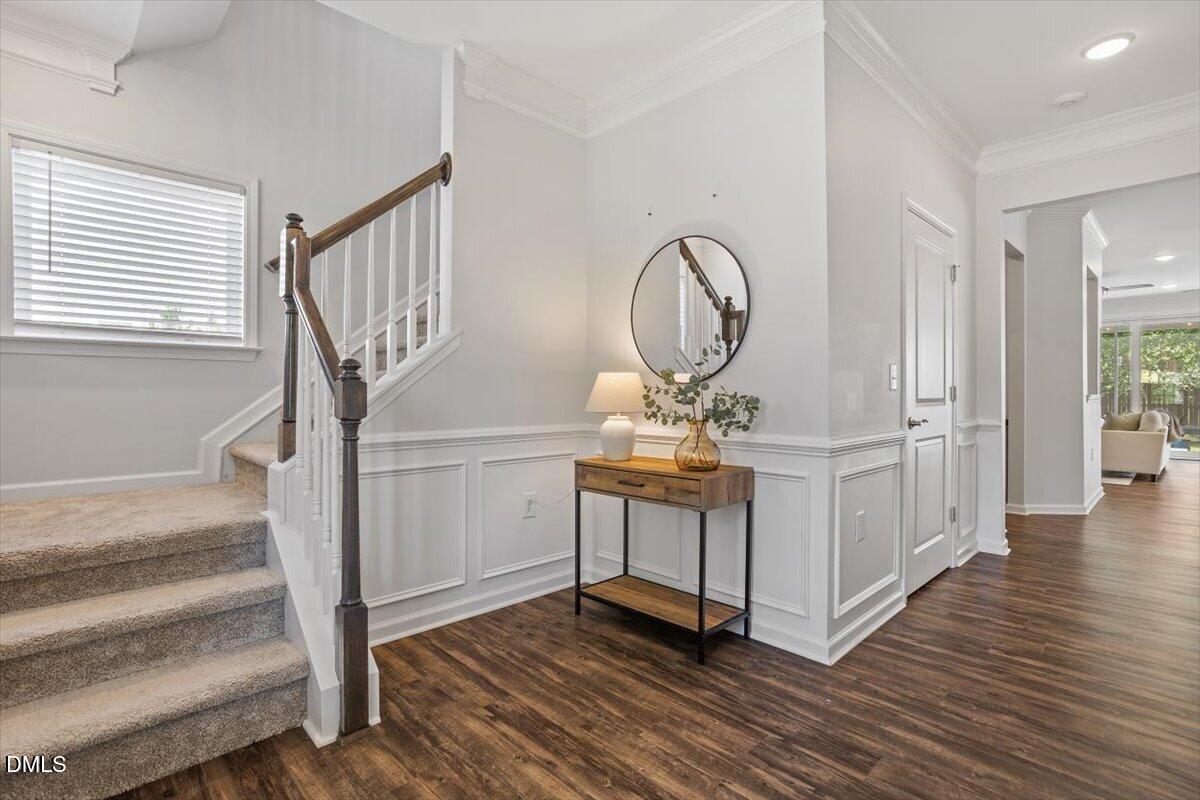 109 Mayweed Drive