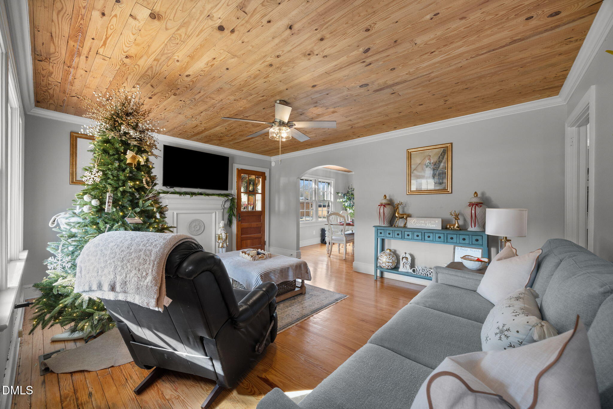 1752 Lee Johnson Road