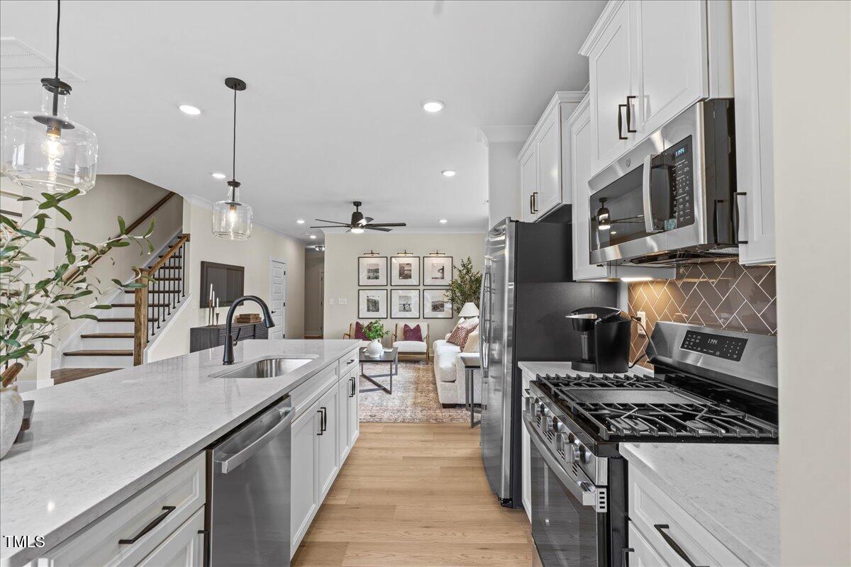 1259 Hammond Drive