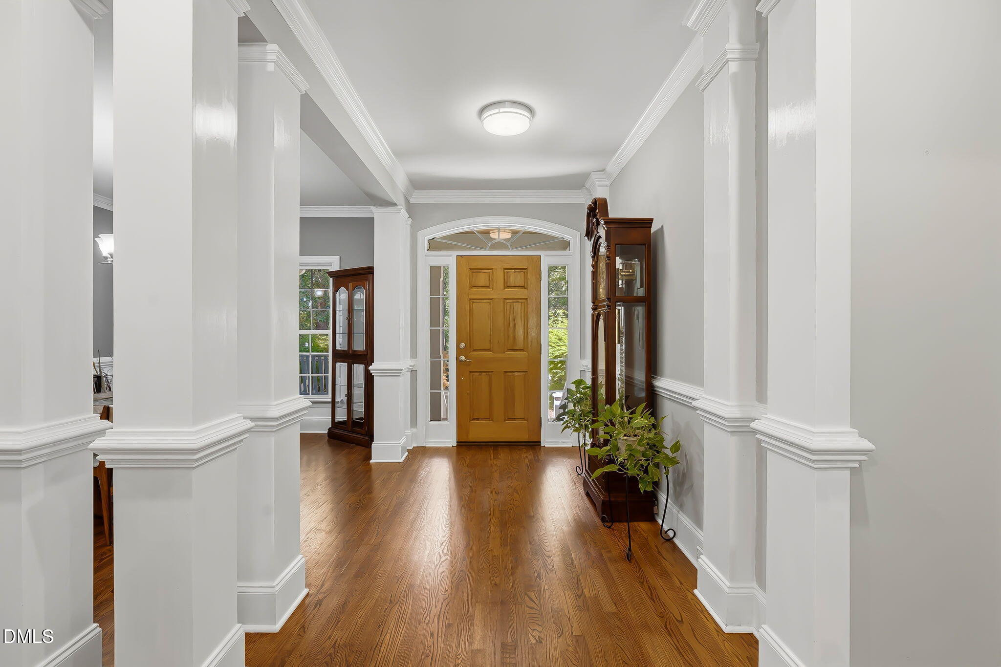 7048 Shady Glen Lane