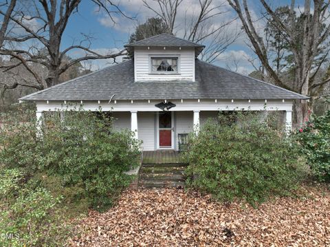 Photo of 847 Brantleytown Road, Zebulon, NC 27597 (MLS # 10141272)