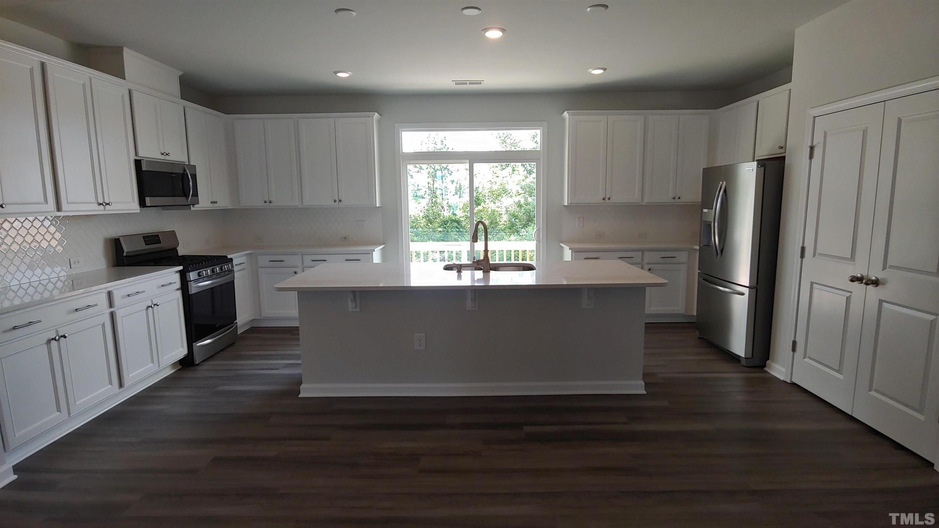 2943 Sunflower Road