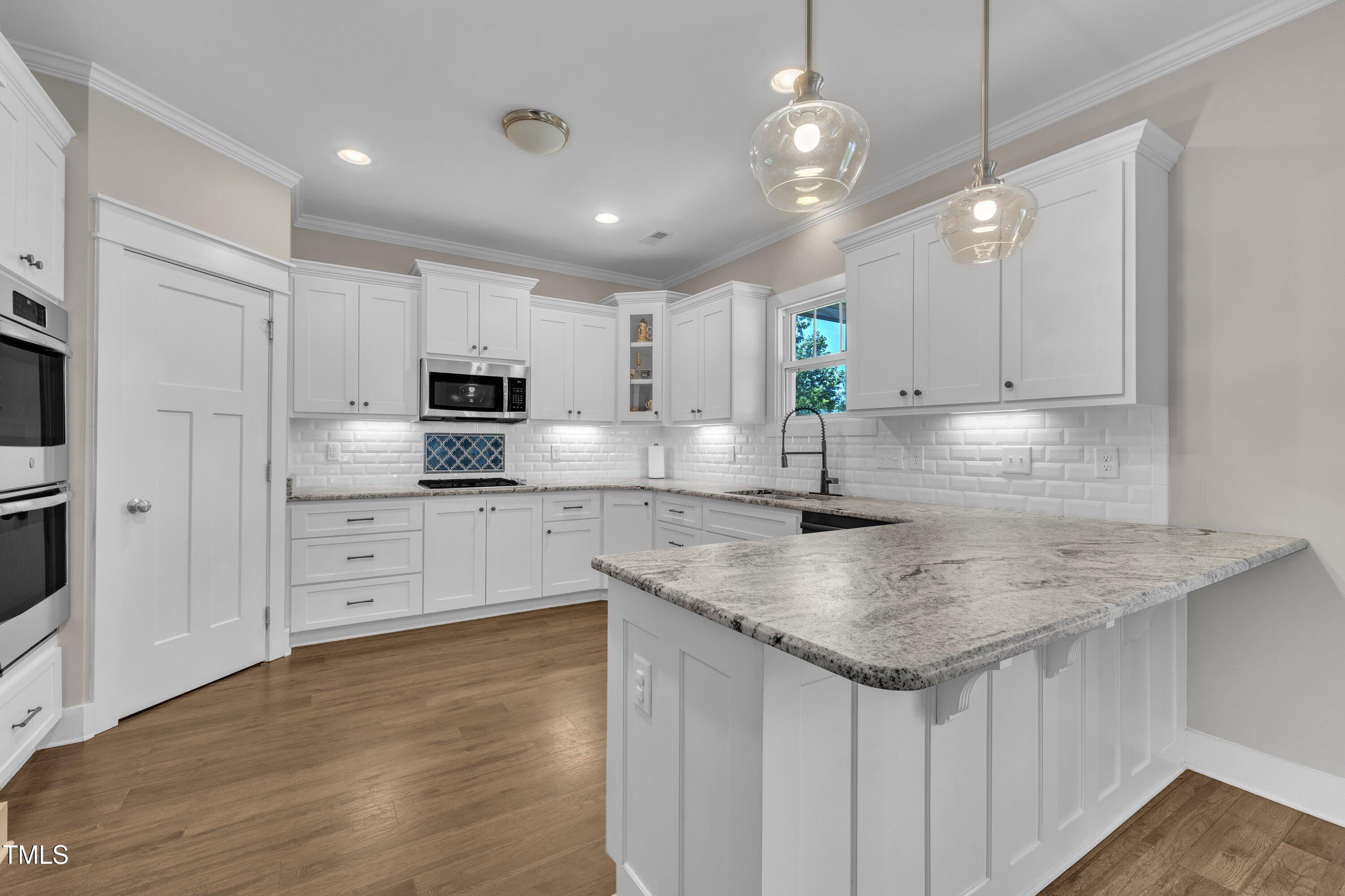 37 Crown Point Drive