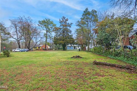 404 Lamont Street Raleigh NC 27610