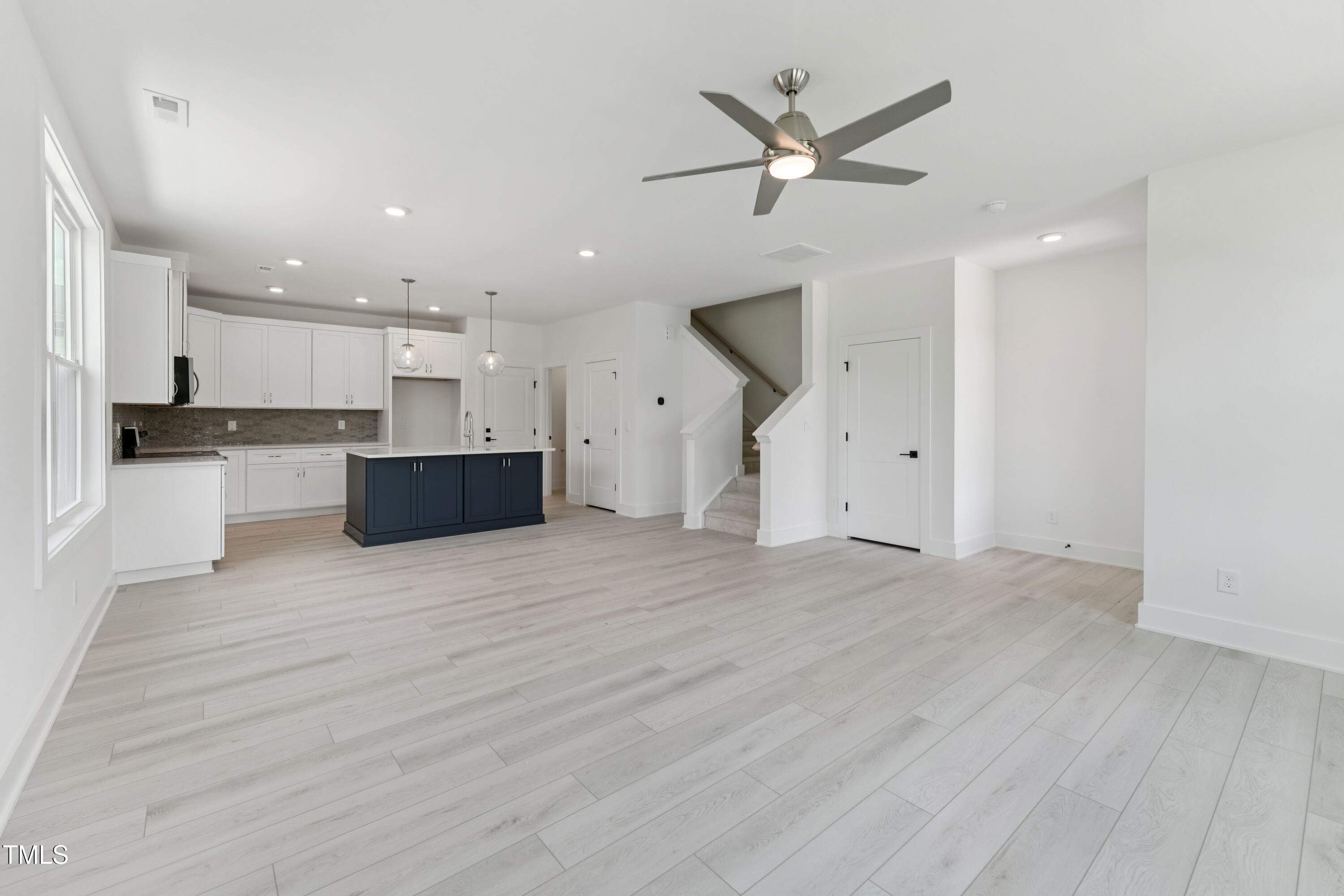 816 Barlow Drive 255