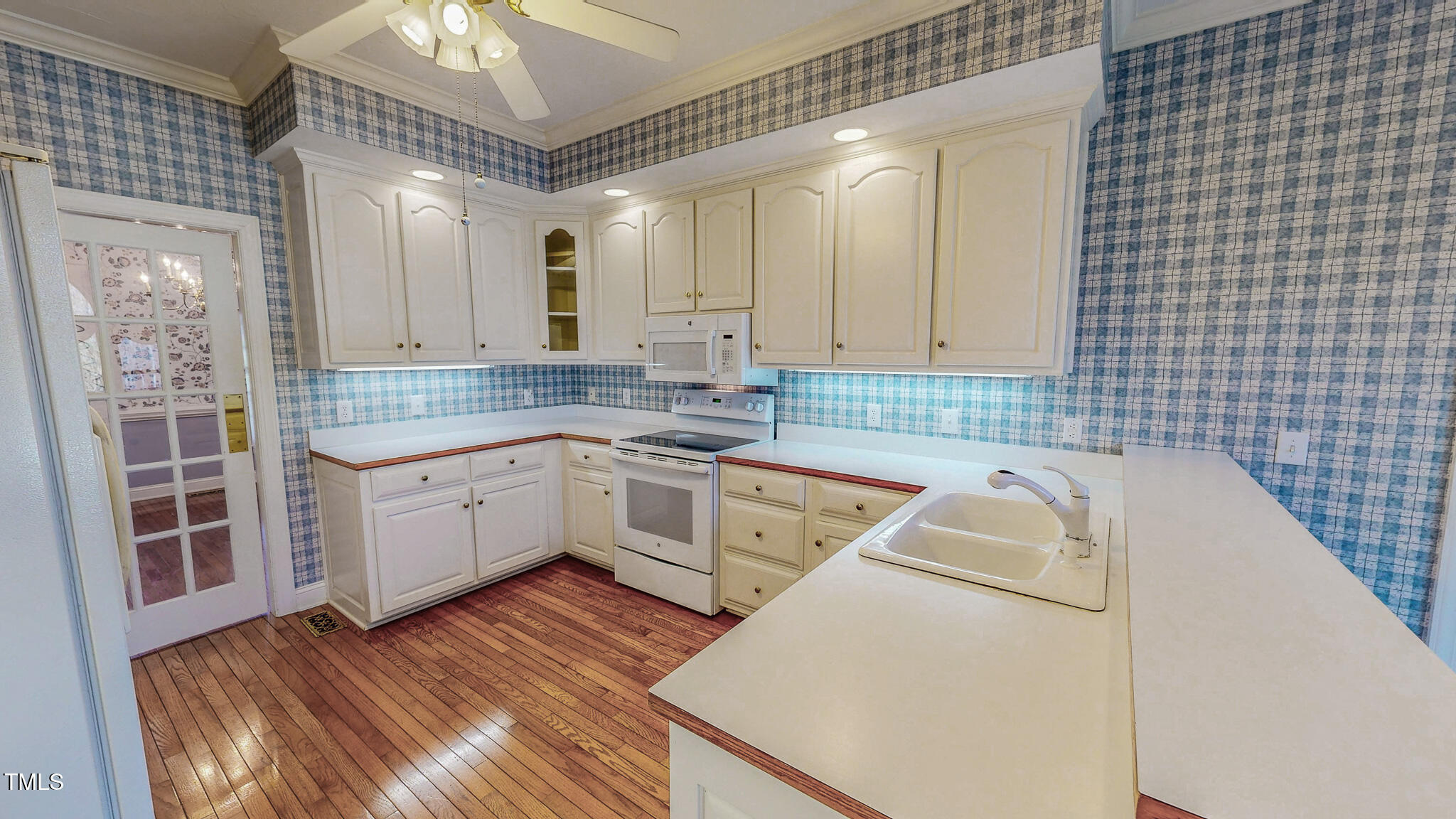 98 Lochridge Drive
