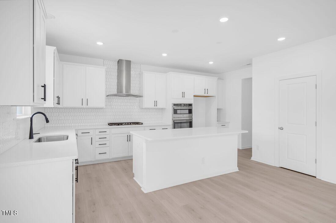 921 Kinglet House Road
