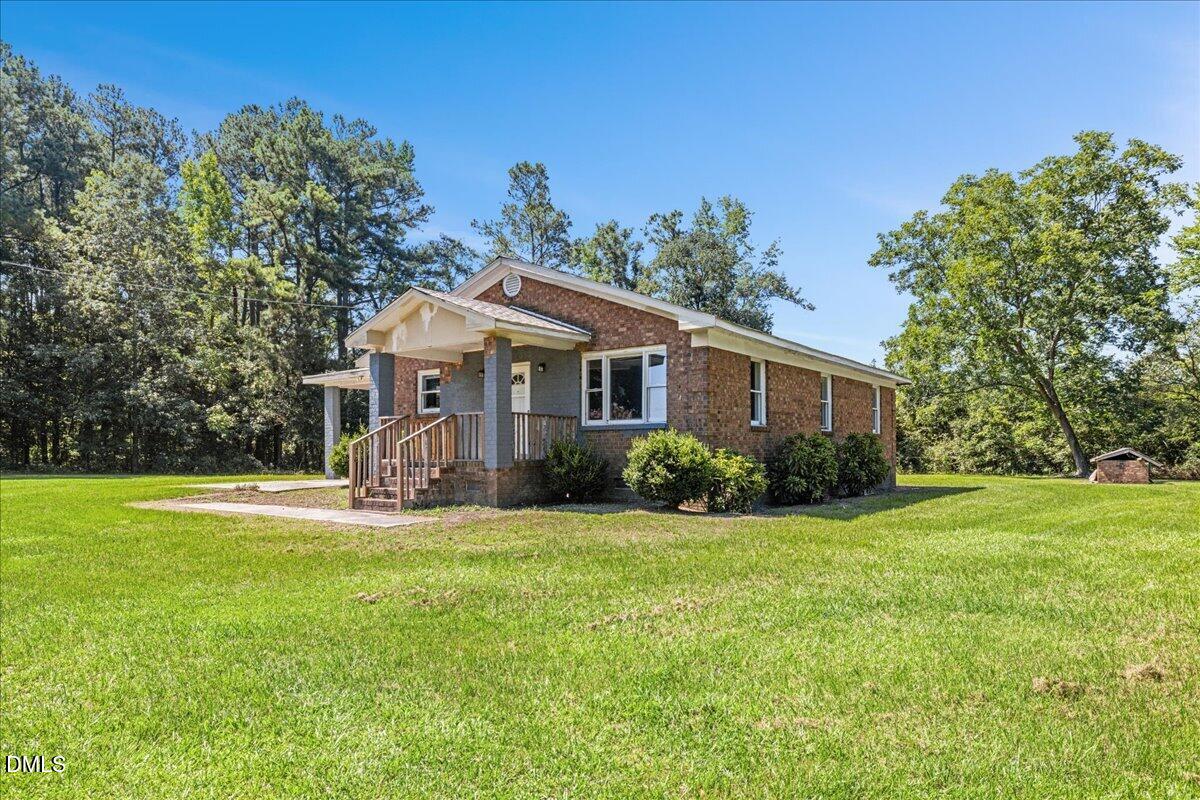 1330 E Hanrahan Road