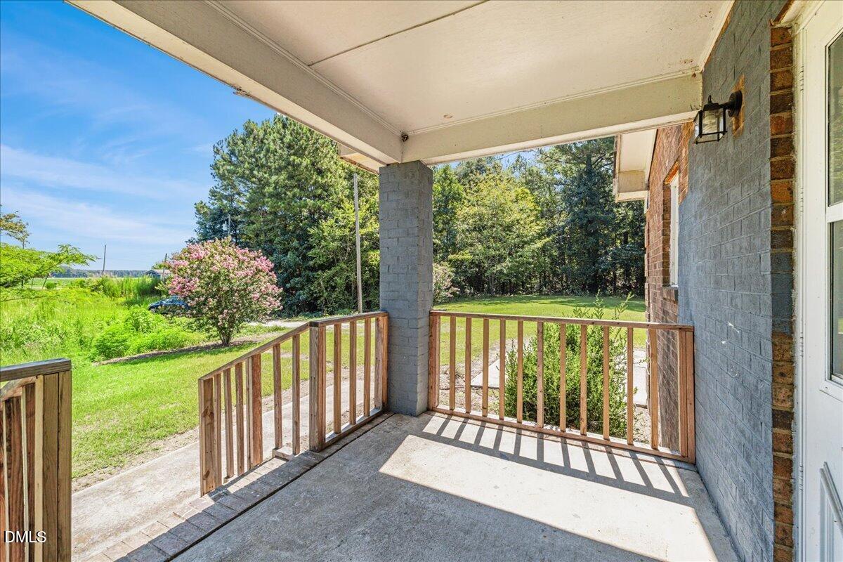 1330 E Hanrahan Road