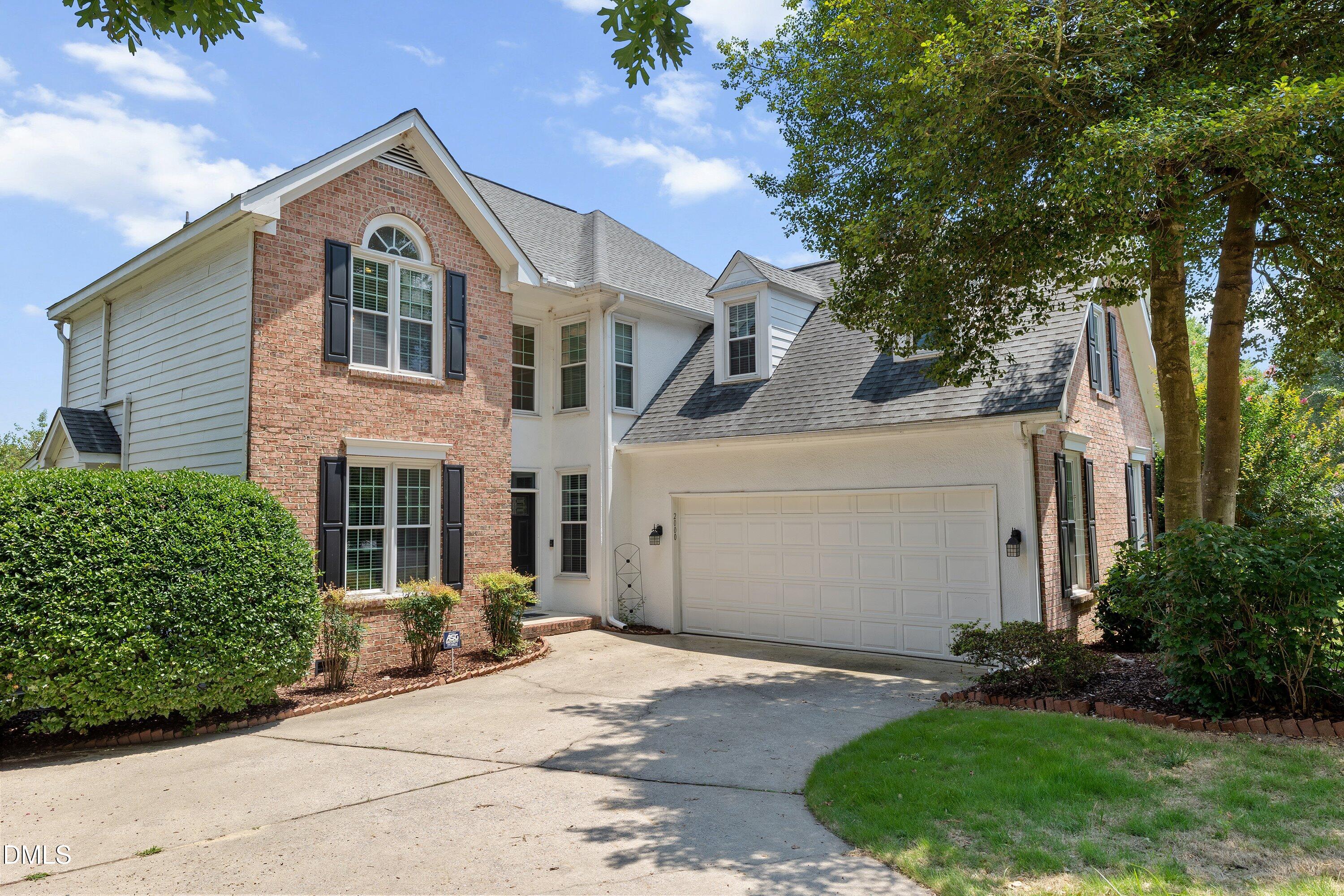 2000 Muirfield Village Way