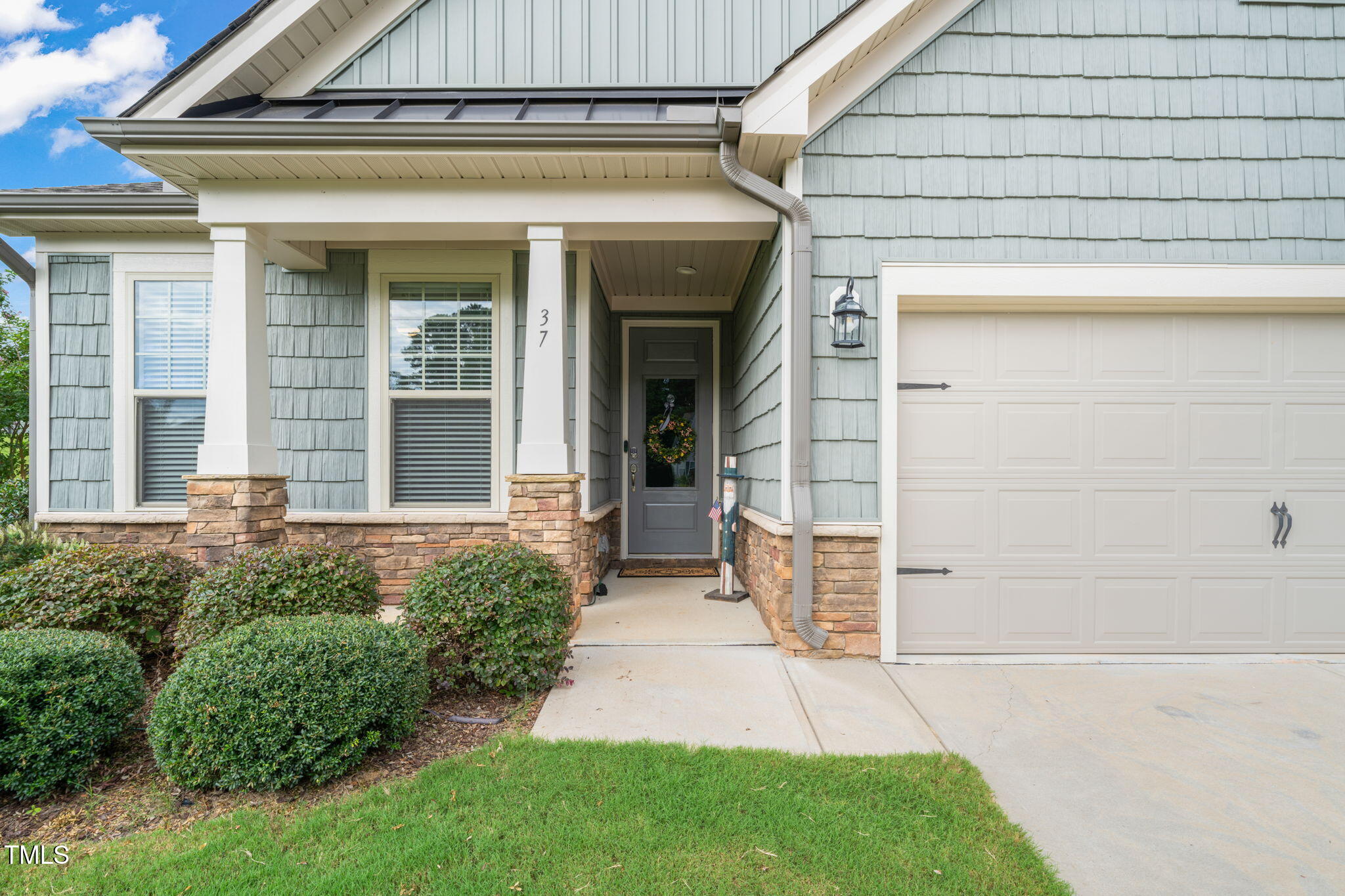 37 N Bottego Way