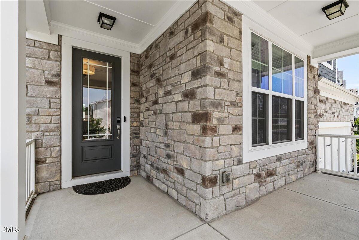 5216 Windmere Chase Drive