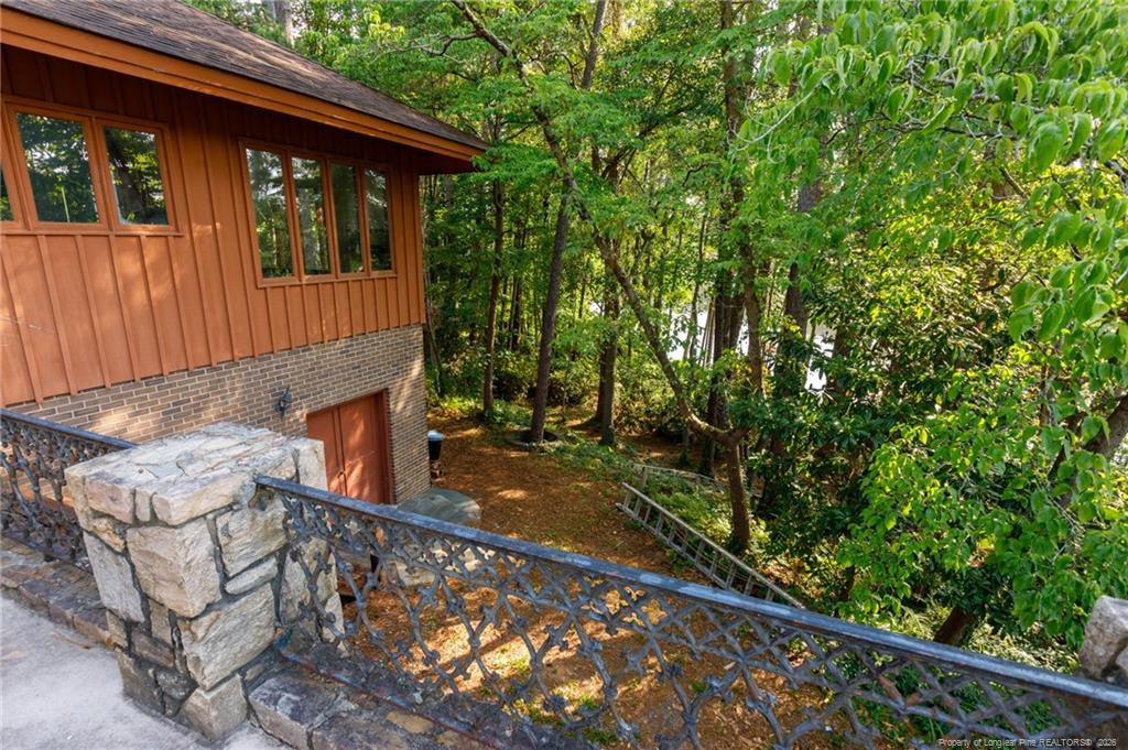 1205 Longleaf Drive