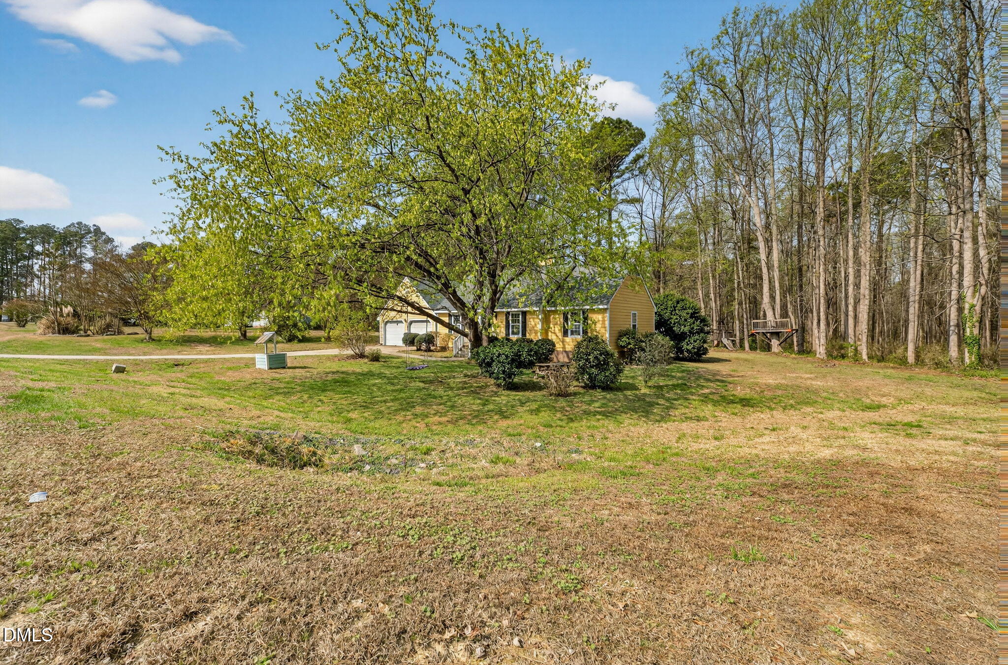 100 Cherrylaurel Drive