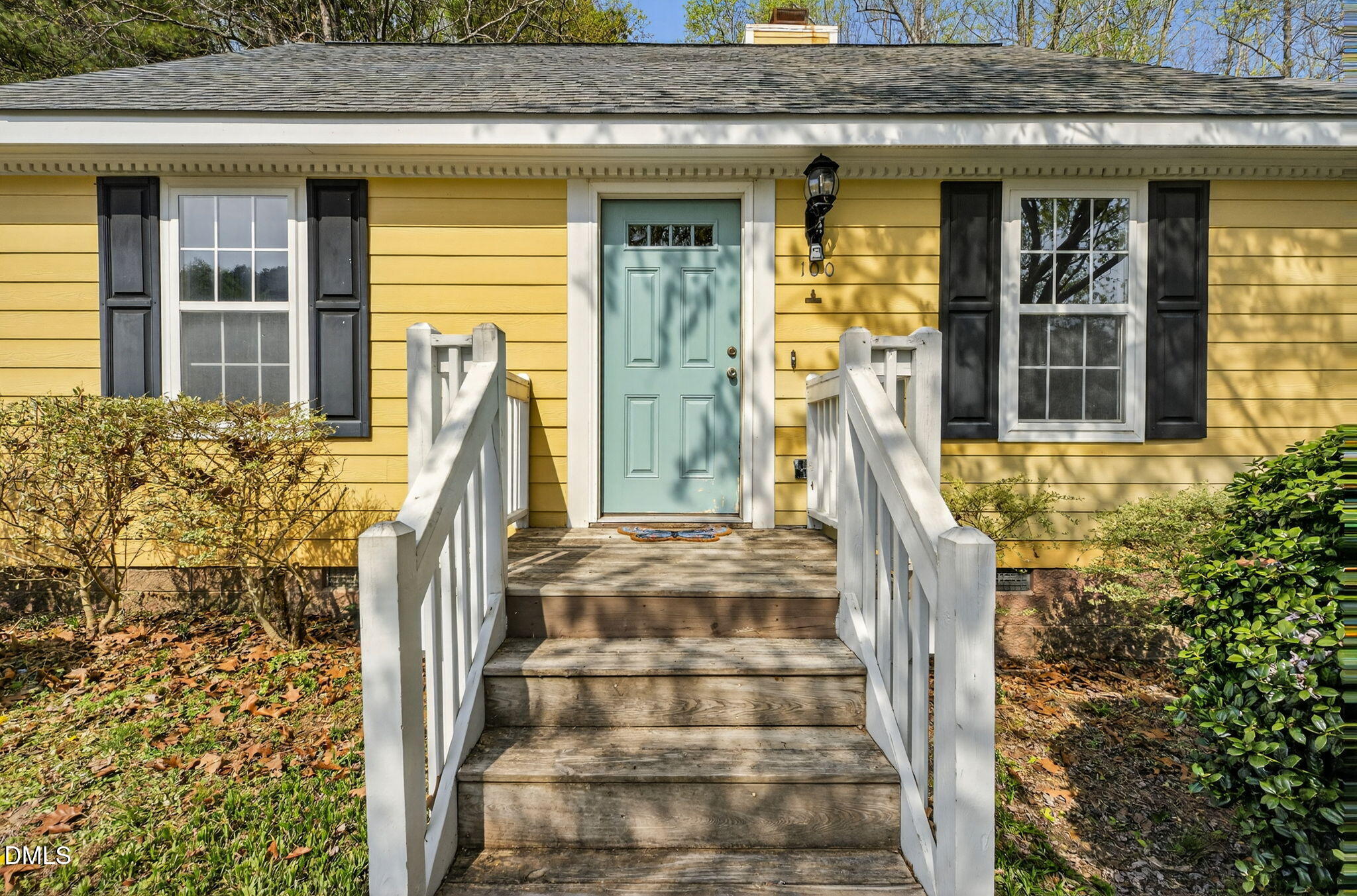 100 Cherrylaurel Drive