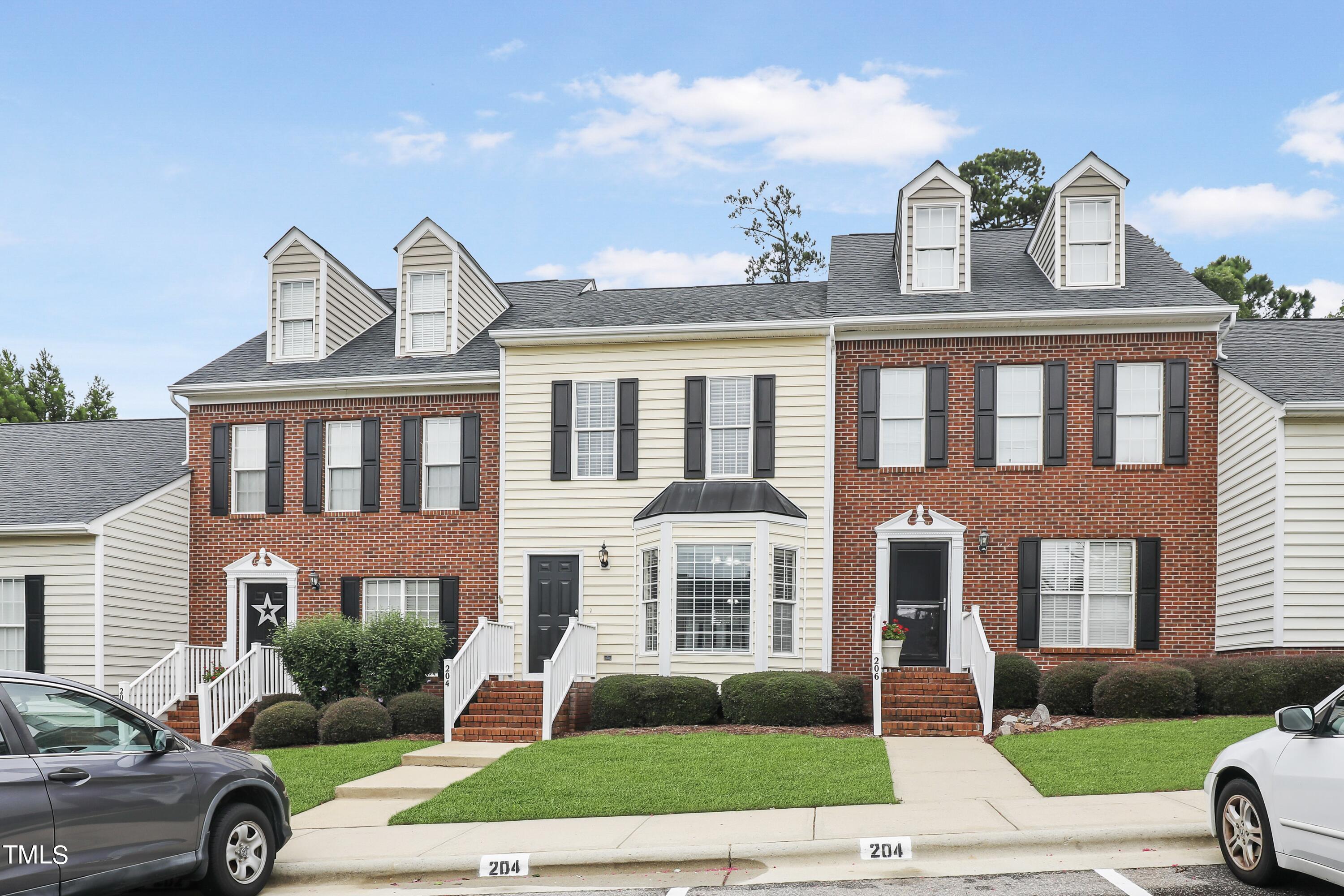 View Apex, NC 27502 townhome