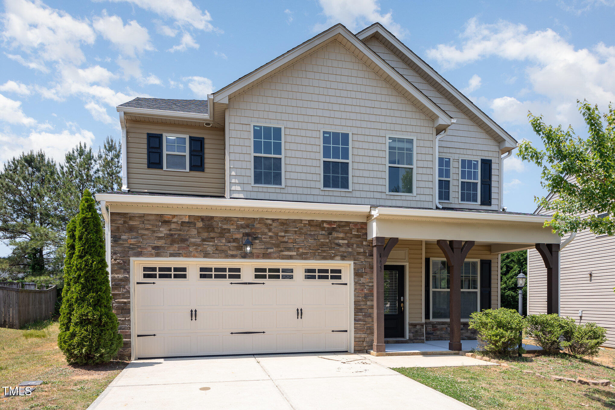 163 Davelyn Court
