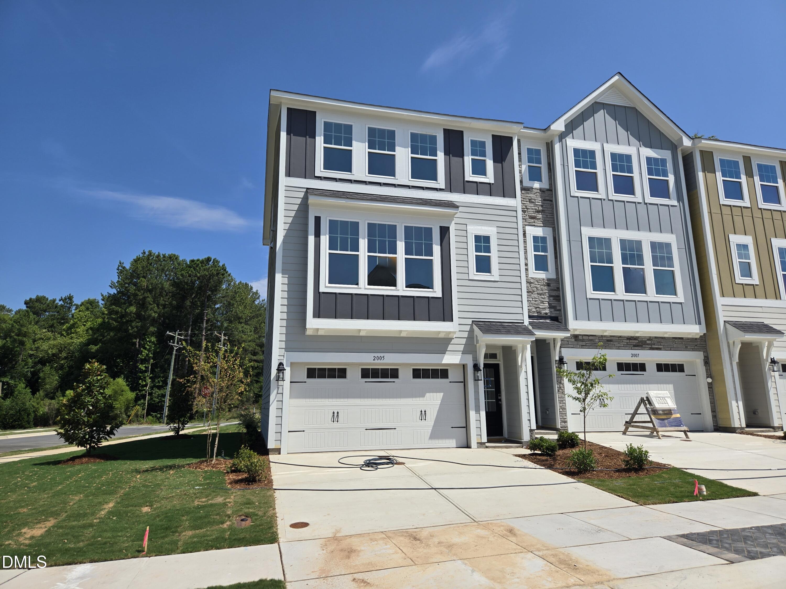2005 Lambert Road 56